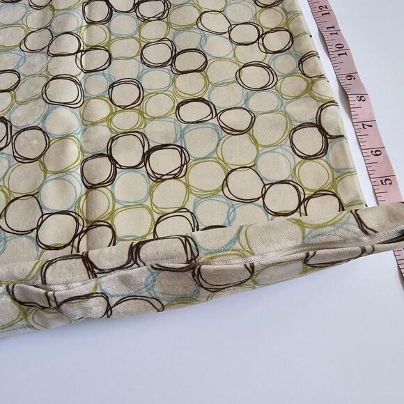 4 Pcs Siscovers Pair Nylon Beige Bright Patterned Decorative Pillow Covers 16×16 - Picture 7 of 10